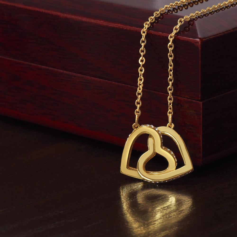 Celebrate Your Unbreakable Bond β Interlocking Hearts Necklace