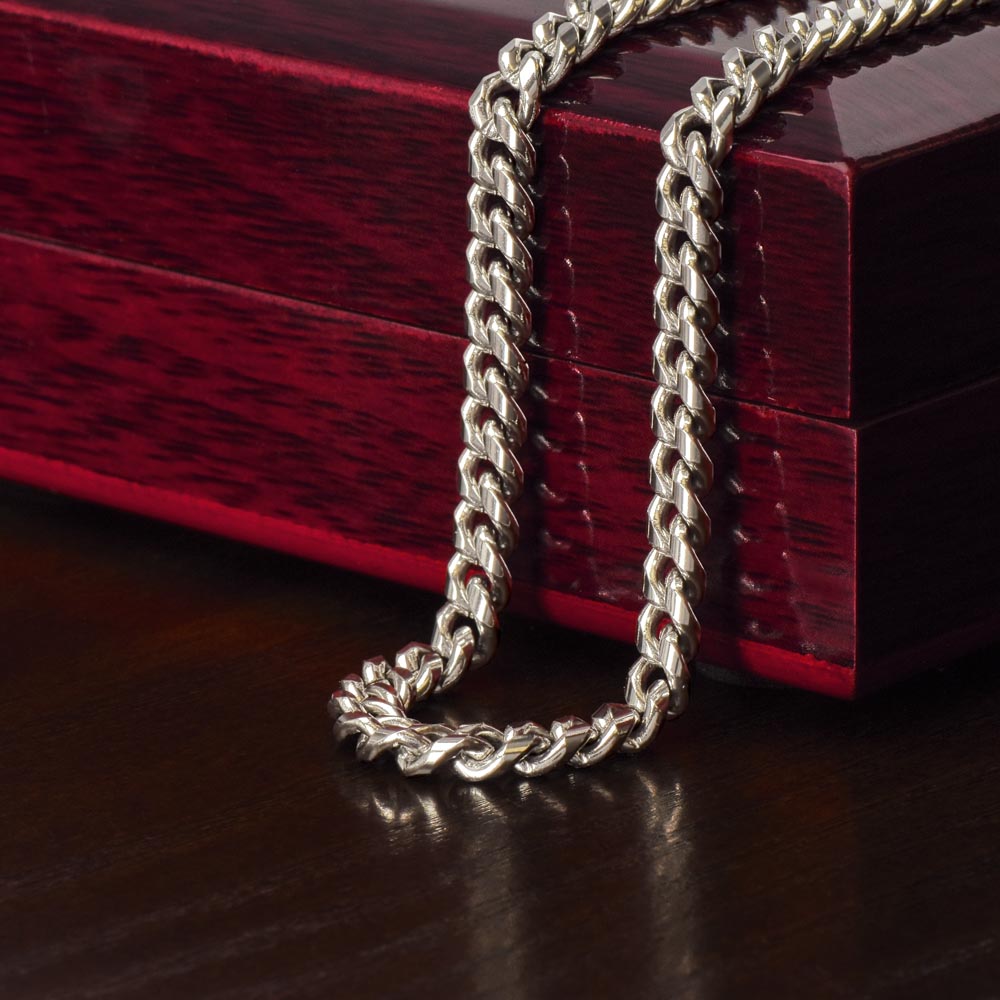 Bold & Timeless β Cuban Link Chain