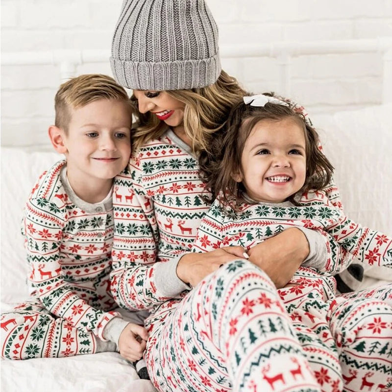 Christmas Family Matching Pajamas New Year Xmas Father Mother Kids Baby Clothes Set Dad Mom and Daughter Son Pyjamas Outfit