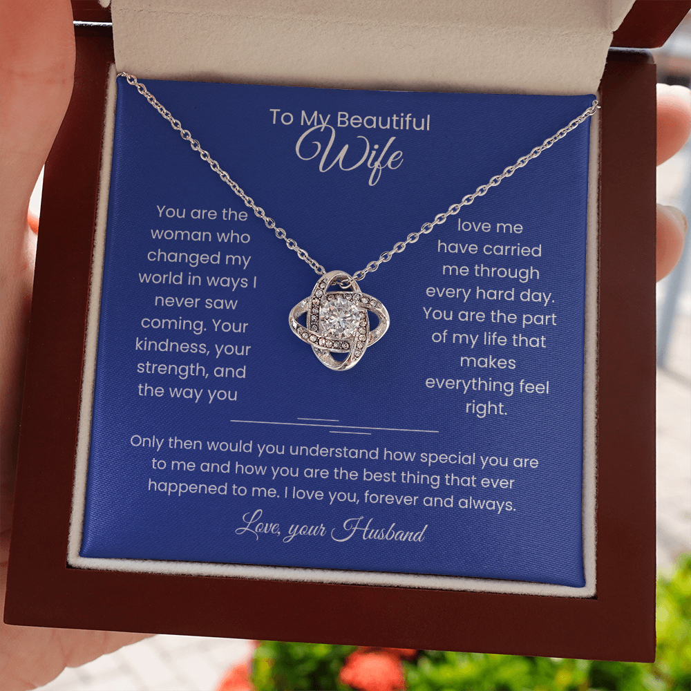 Wife- Love Knot Necklace – Eternal Love (188)